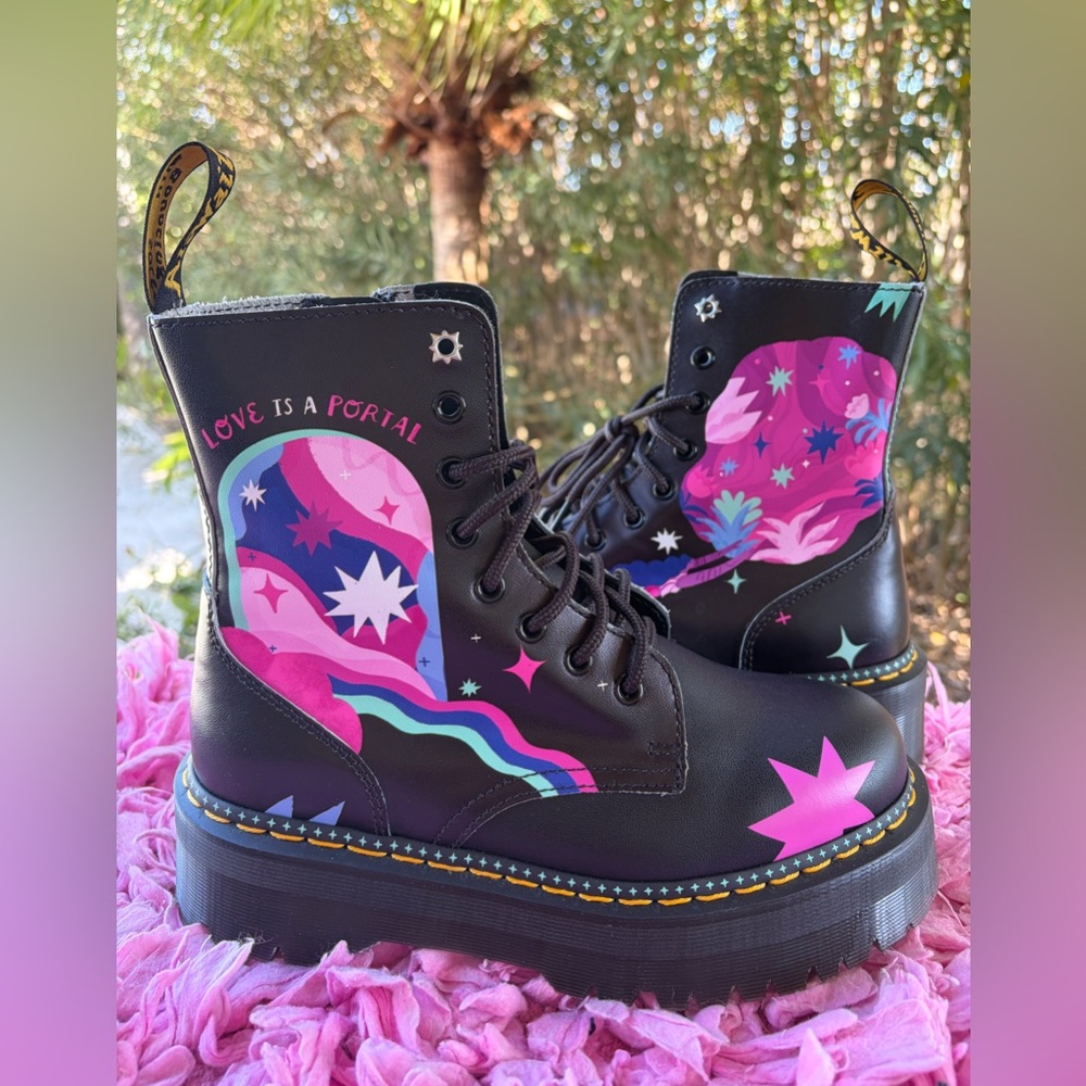 NEW Dr. Martens x LOVE is WISE for PRIDE Jadon Black Platform Boots Womens SZ 8